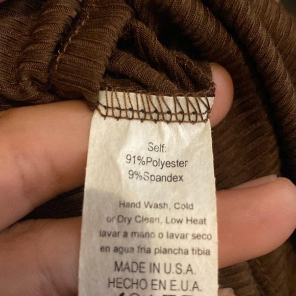 L.A DRESS - Picture 2 of 2